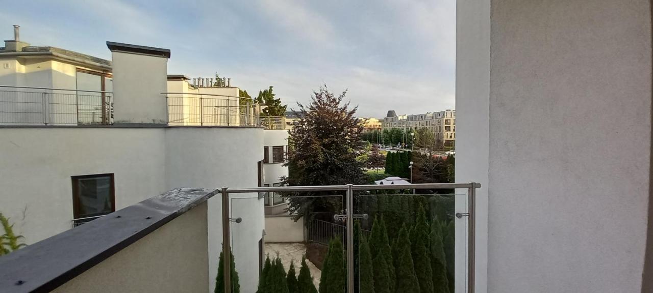 Apartament Wilanow - Sarmacka 1B Варшава Екстериор снимка